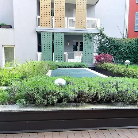 The Boutique Houses - Uptown Apartamento *